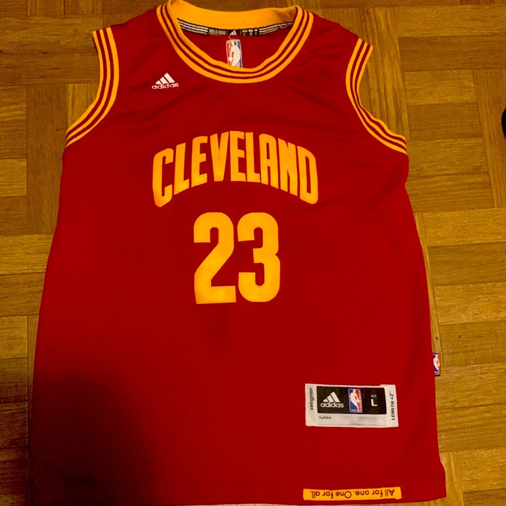 Cleveland Cavaliers jersey